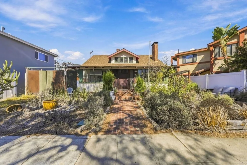 Unit for sale at 848 Olive Avenue, Coronado, CA 92118