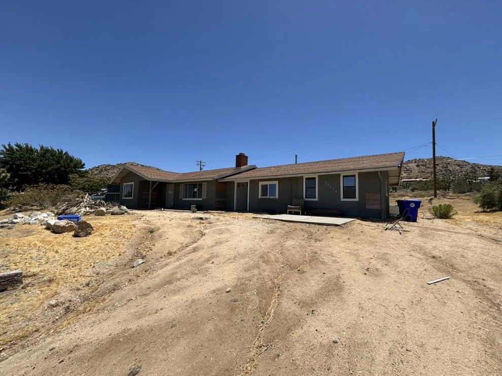 Unit for sale at 55519 Iona Lane, Yucca Valley, CA 92284