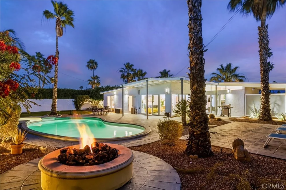Unit for sale at 302 E Racquet Club Drive, Palm Springs, CA 92262