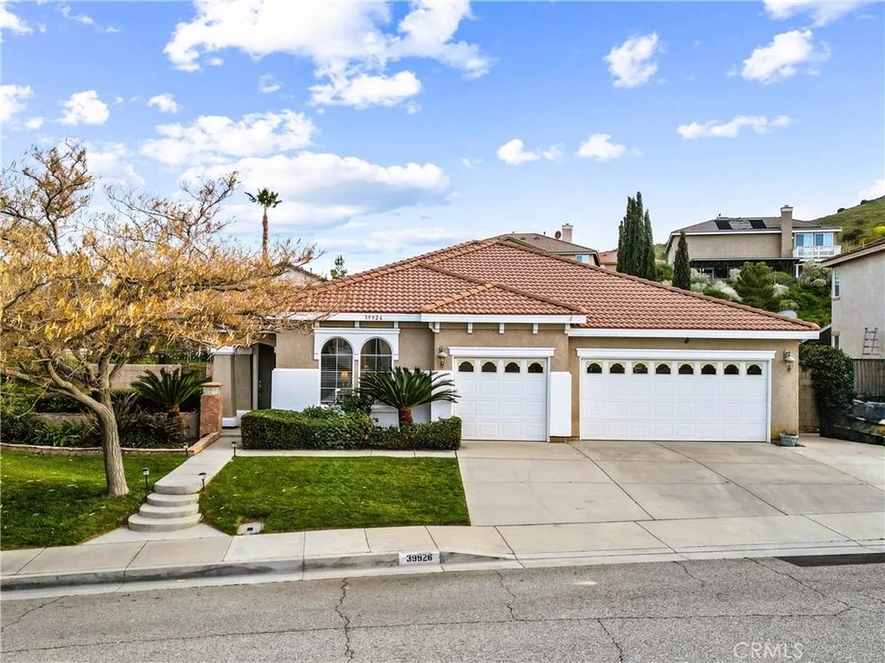 Unit for sale at 39926 Meadowcrest Way, Palmdale, CA 93551
