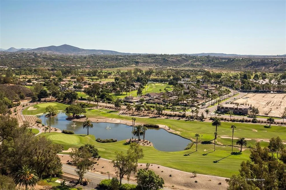 Unit for sale at 15553 Las Planideras, Rancho Santa Fe, CA 92067