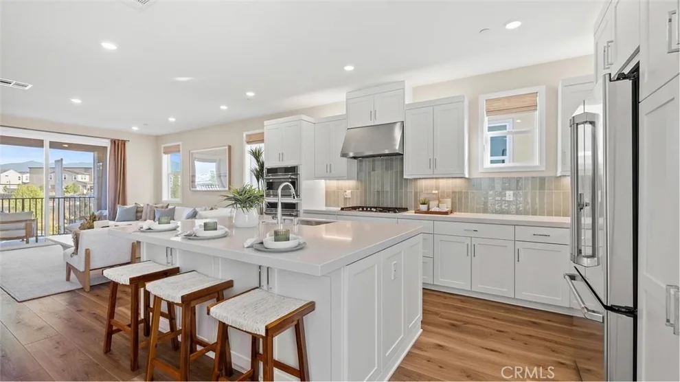Unit for sale at 713 Sonia, Irvine, CA 92618