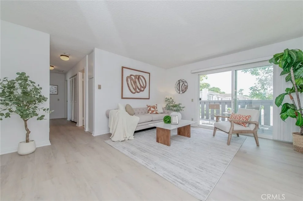 Unit for sale at 44 Fallbrook, Irvine, CA 92604