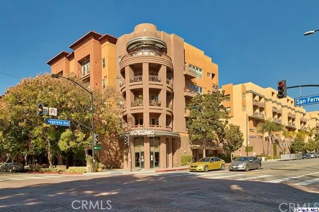 Unit for sale at 201 E Angeleno Avenue, Burbank, CA 91502