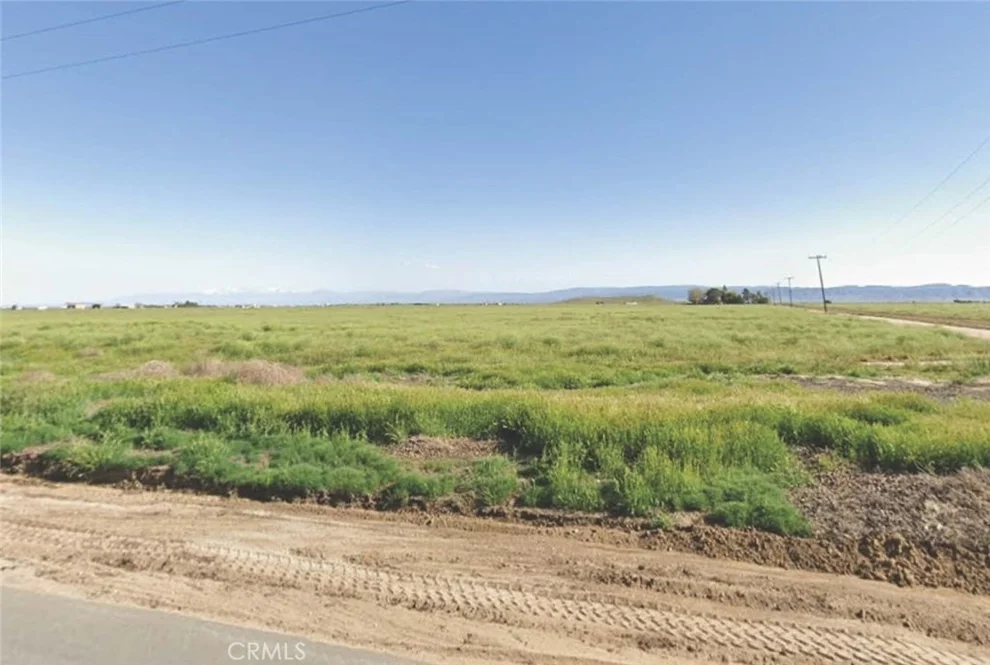 Unit for sale at 51200 100th St West, Antelope Acres, CA 93536