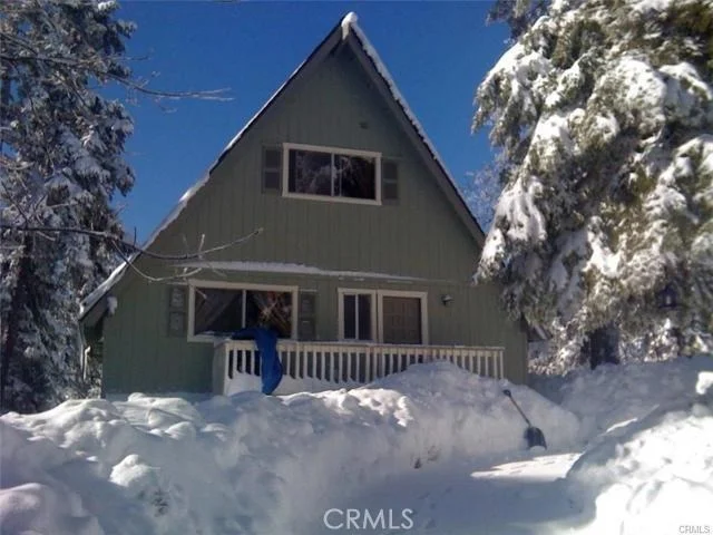 Unit for sale at 26260 Augusta Drive, Lake Arrowhead, CA 92352