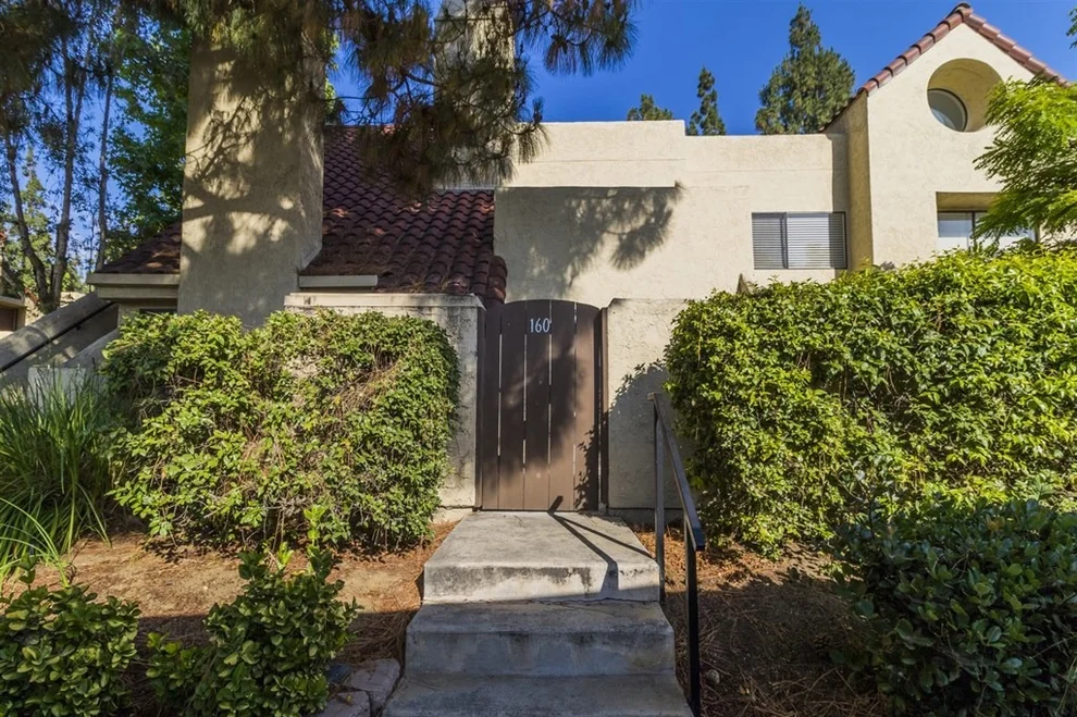 Unit for sale at 17905 Caminito Pinero, San Diego, CA 92128