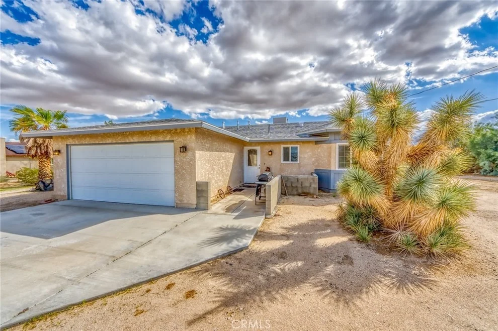 Unit for sale at 74797 Diamond Bar Road, 29 Palms, CA 92277
