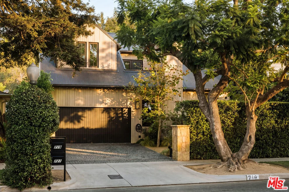 Unit for sale at 719 San Lorenzo Street, Los Angeles, CA 90402