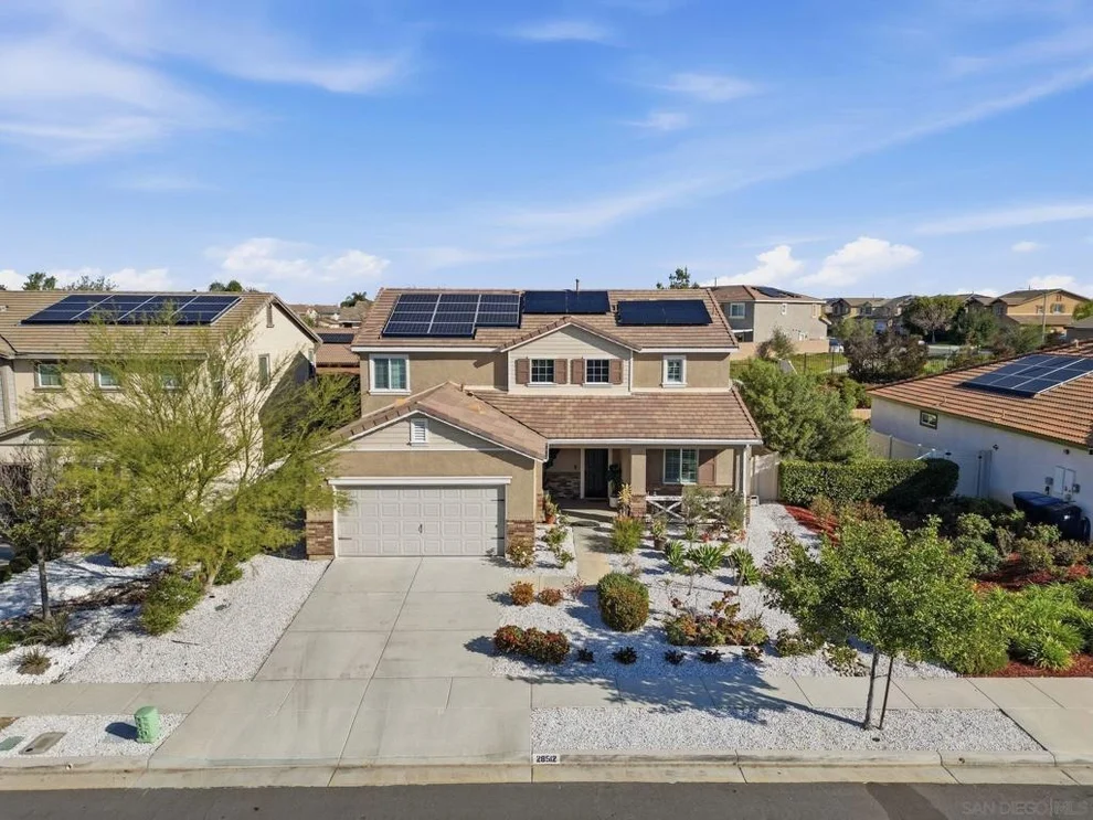 Unit for sale at 28512 Ironwood Ct, Murrieta, CA 92563