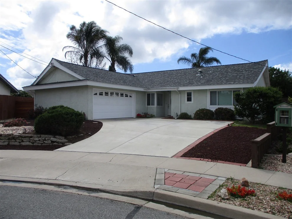 Unit for sale at 2808 Passy Ave, San Diego, CA 92122