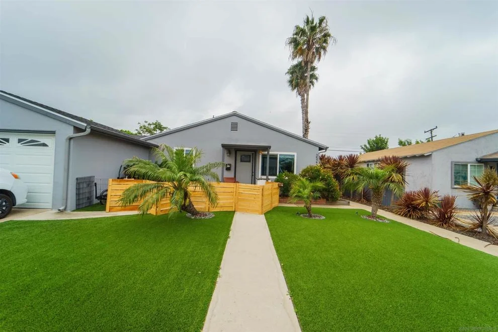Unit for sale at 3521 23 Jemez, San Diego, CA 92117