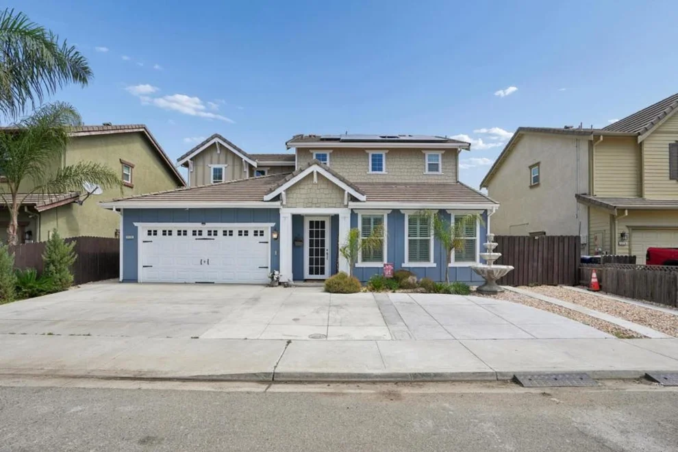 Unit for sale at 1112 Walshford Court, Newman, CA 95360