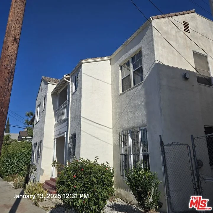 Unit for sale at 232 N Belmont Avenue, Los Angeles, CA 90026