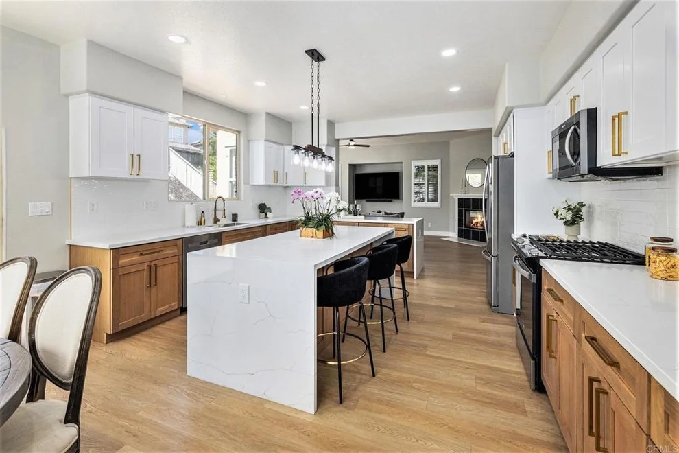 Unit for sale at 1924 Crossroads Street, Chula Vista, CA 91915
