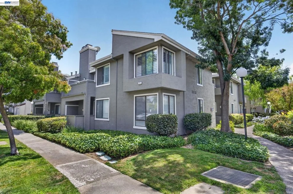 Unit for sale at 39921 Parada St, Newark, CA 94560