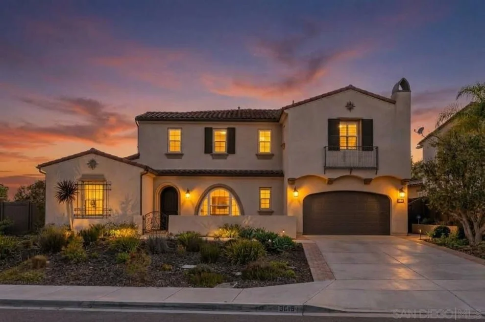 Unit for sale at 3619 Corte Claro, Carlsbad, CA 92009