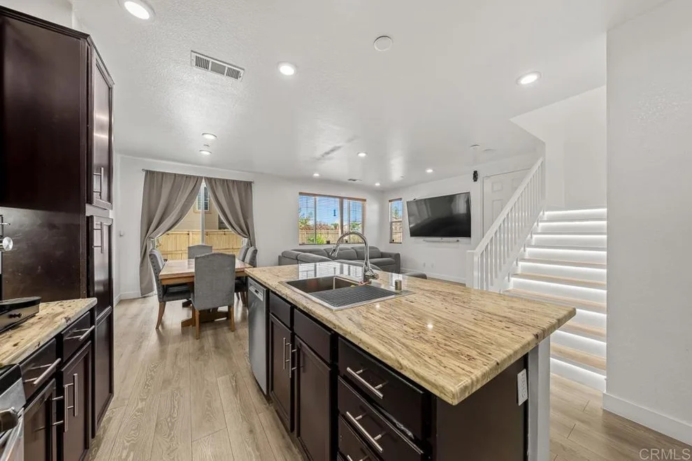 Unit for sale at 1357 Caminito Veranza, Chula Vista, CA 91915