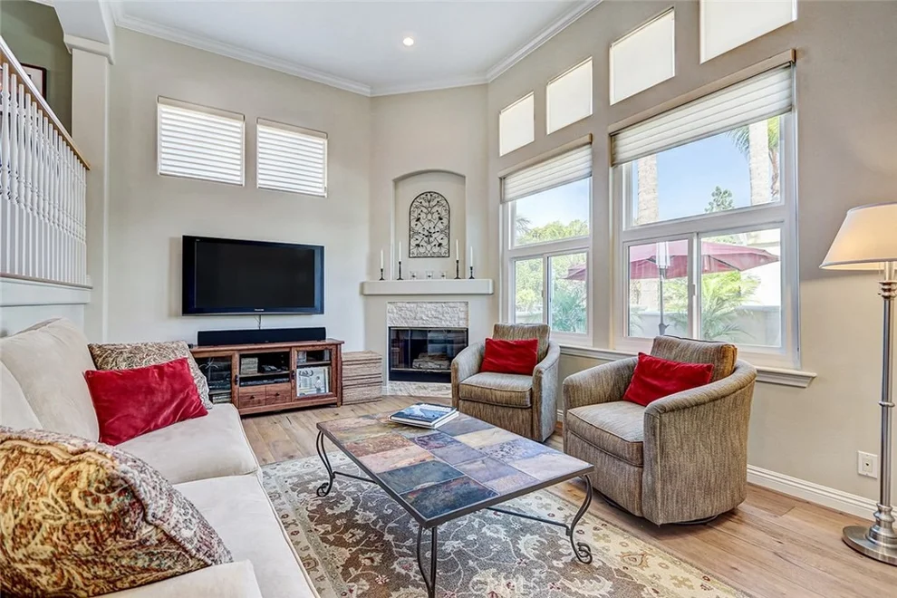 Unit for sale at 1516 Cravens, Torrance, CA 90501
