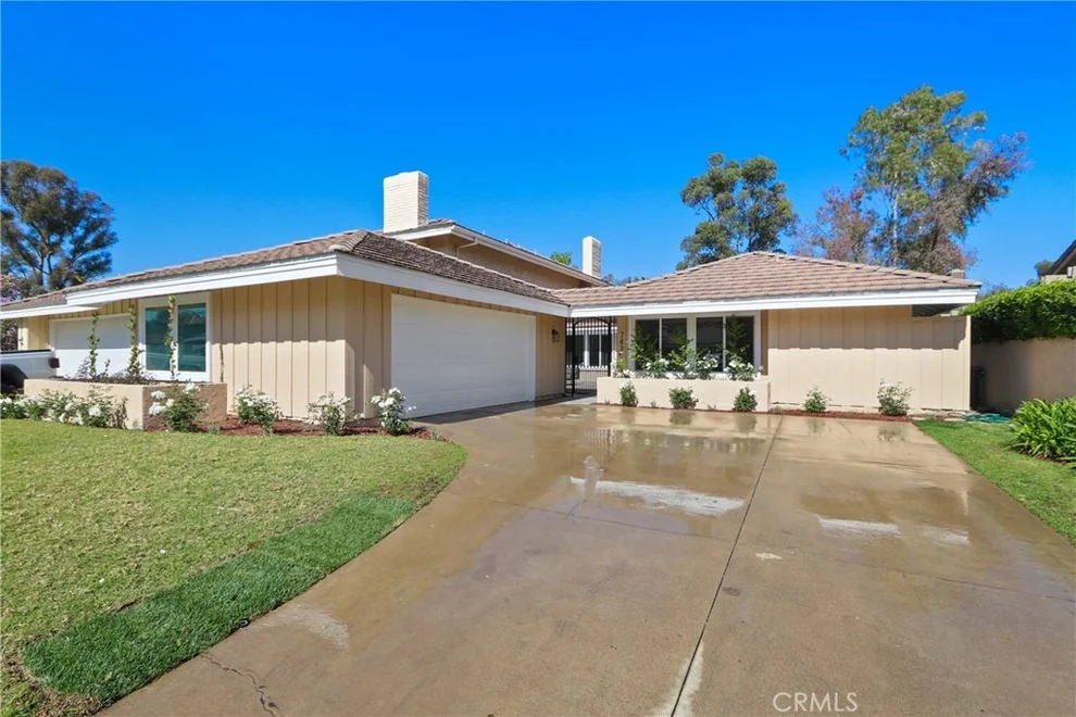 Unit for sale at 7435 E Calico, Orange, CA 92869