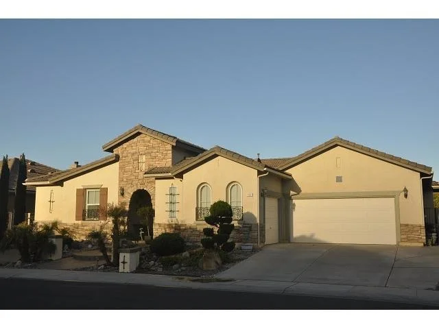 Unit for sale at 466 Melbourne Glen, Escondido, CA 92026