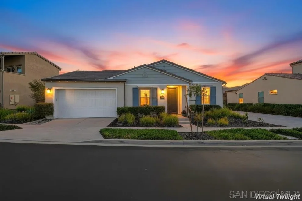 Unit for sale at 7951 Lusardi Creek Ln, San Diego, CA 92127