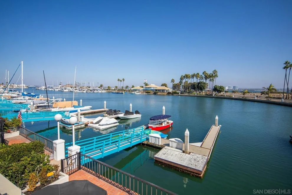 Unit for sale at 8 Antigua Ct, Coronado, CA 92118