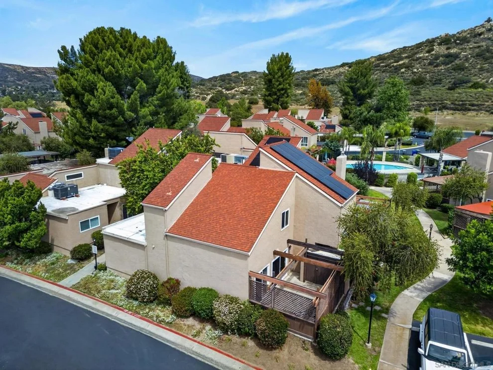 Unit for sale at 23928 Green Haven, Ramona, CA 92065