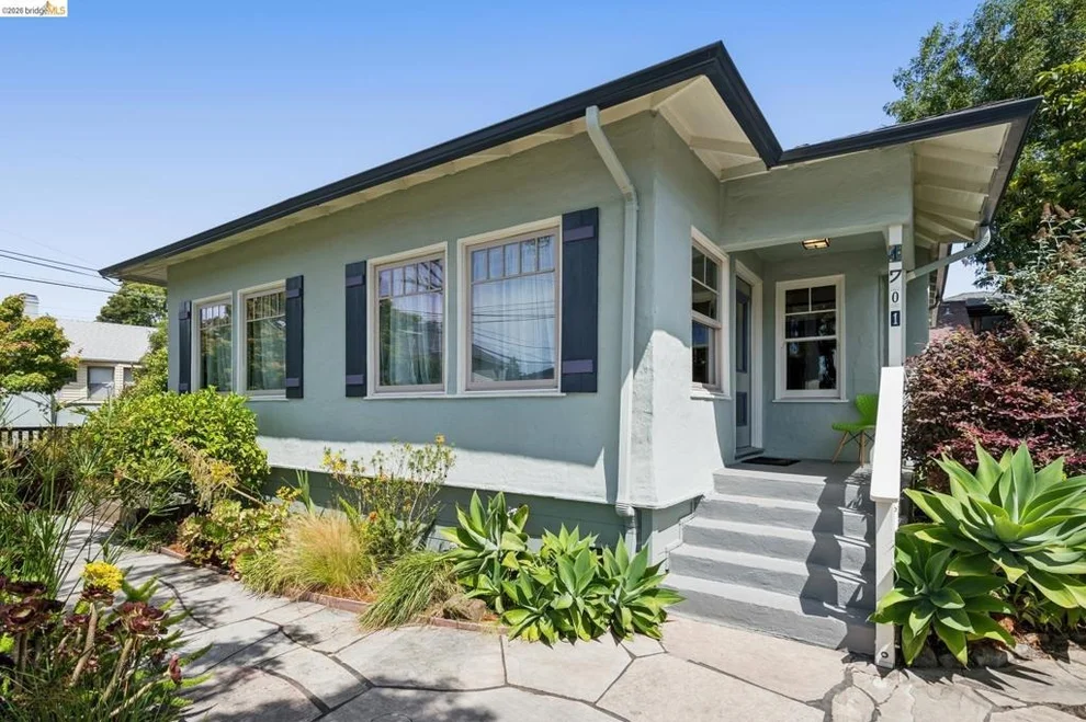 Unit for sale at 1701 Derby Street, Berkeley, CA 94703