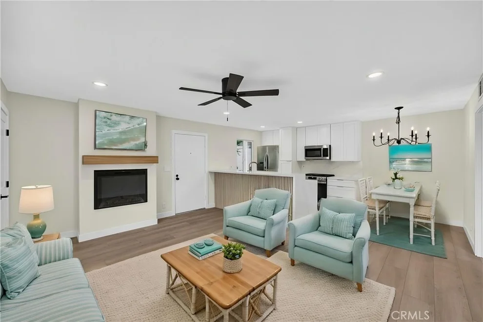 Unit for sale at 2807 S Fairview, Santa Ana, CA 92704
