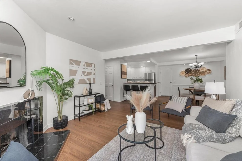 Unit for sale at 6884 Caminito Montanoso, San Diego, CA 92119