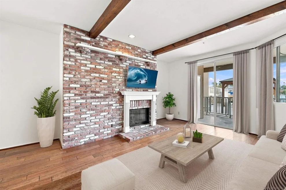 Unit for sale at 4701 Date Ave, La Mesa, CA 91942