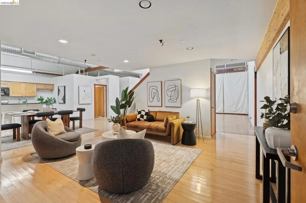Unit for sale at 530 E 8Th St, Oakland, CA 94606