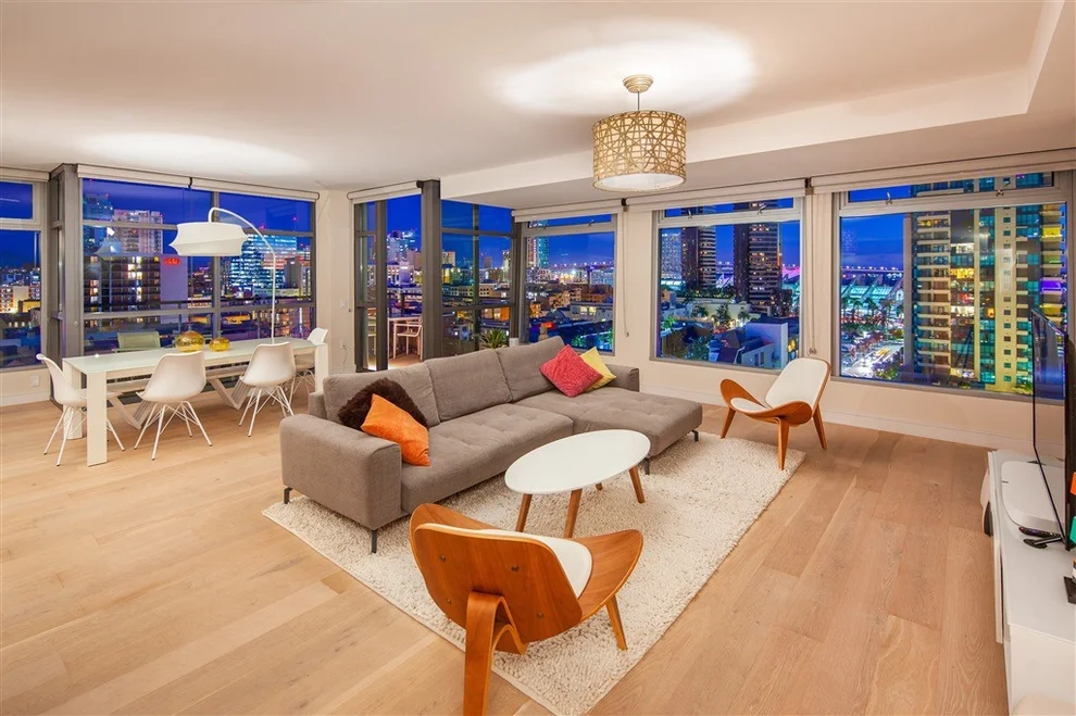 Unit for sale at 645 Front St, San Diego, CA 92101