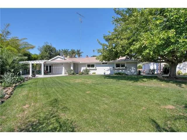 Unit for sale at 2515 Hibiscus Avenue, Vista, CA 92081
