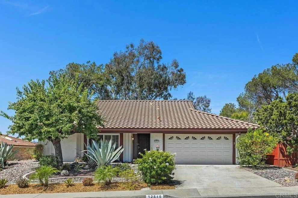 Unit for sale at 12515 Camino Vuelo, San Diego, CA 92128