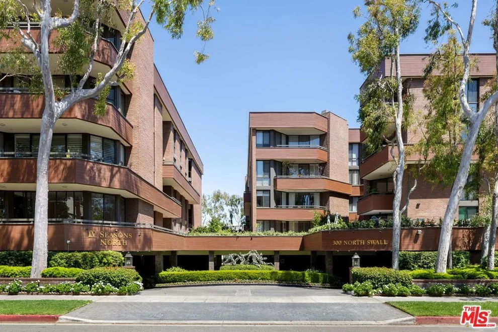 Unit for sale at 300 N Swall Drive, Beverly Hills, CA 90211