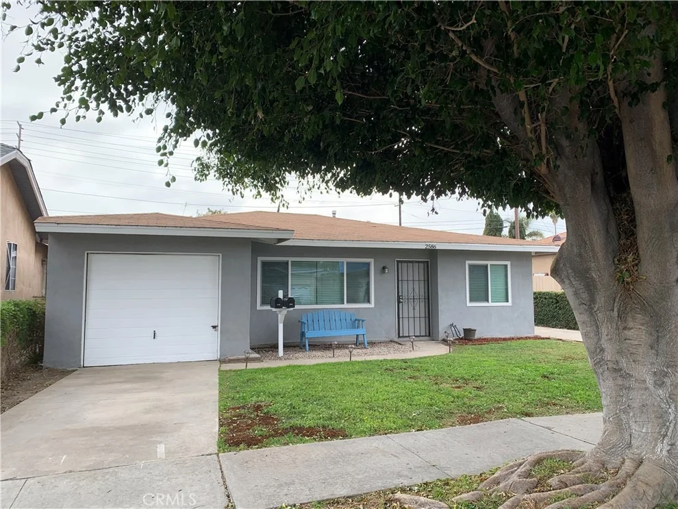 Unit for sale at 2584 2586 E Washington, Carson, CA 90810
