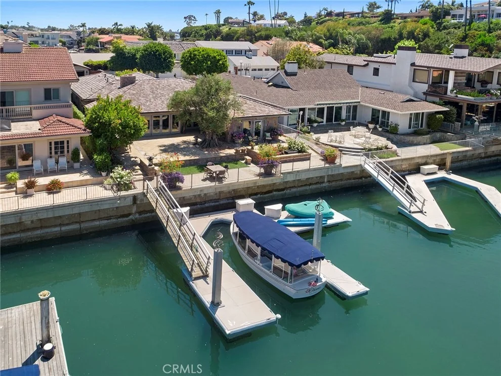 Unit for sale at 412 Evening Star Lane, Newport Beach, CA 92660
