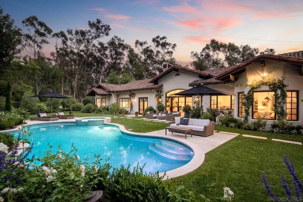 Unit for sale at 15807 Puerta Del Sol, Rancho Santa Fe, CA 92067