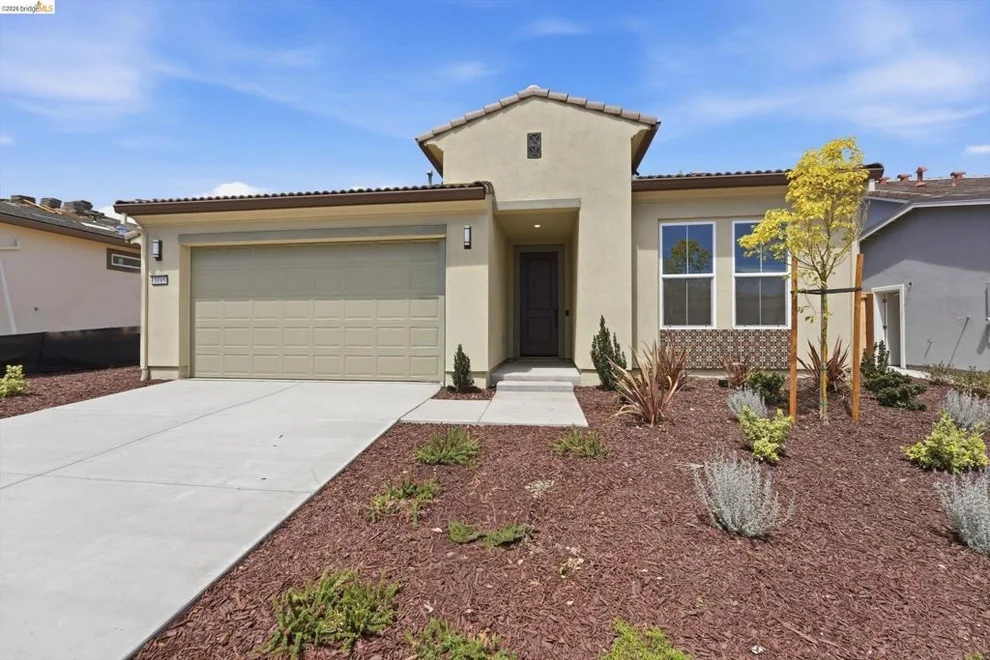 Unit for sale at 3185 Congressional Way, Hollister, CA 95023