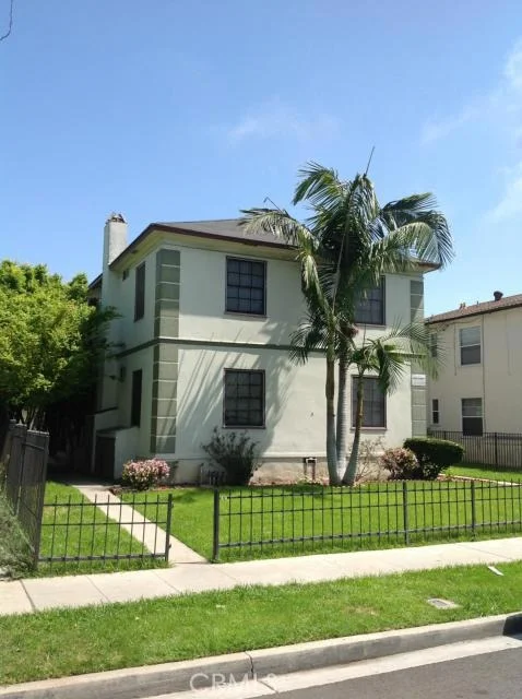 Unit for sale at 816 822 Raymond Avenue, Long Beach, CA 90804