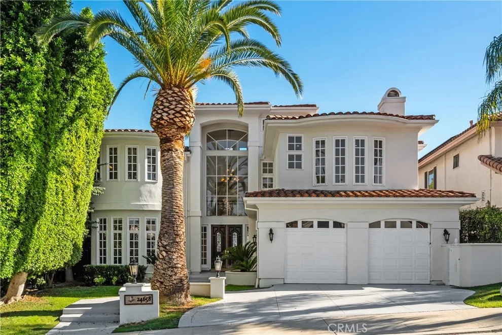 Unit for sale at 24658 Cordillera Drive, Calabasas, CA 91302