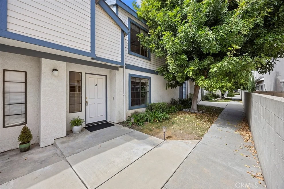 Unit for sale at 11245 Gladhill Road, Whittier, CA 90604