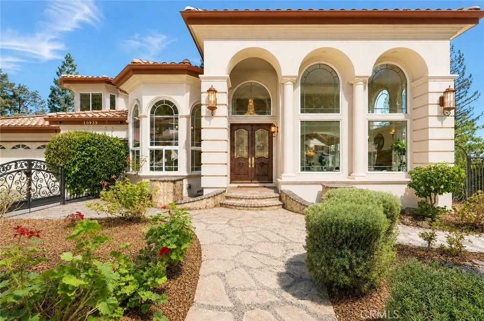 Unit for sale at 10935 Miramonte, Cupertino, CA 95014