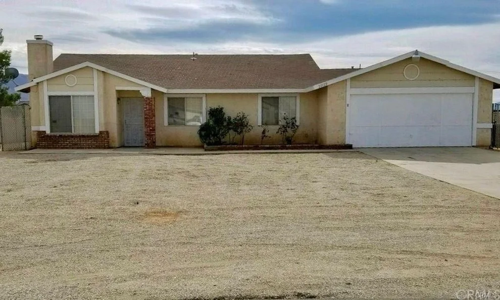 Unit for sale at 20729 Otowi Road, Apple Valley, CA 92308