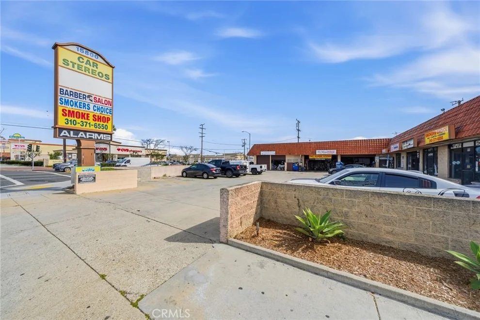 Unit for sale at 15802 Hawthorne, Lawndale, CA 90260