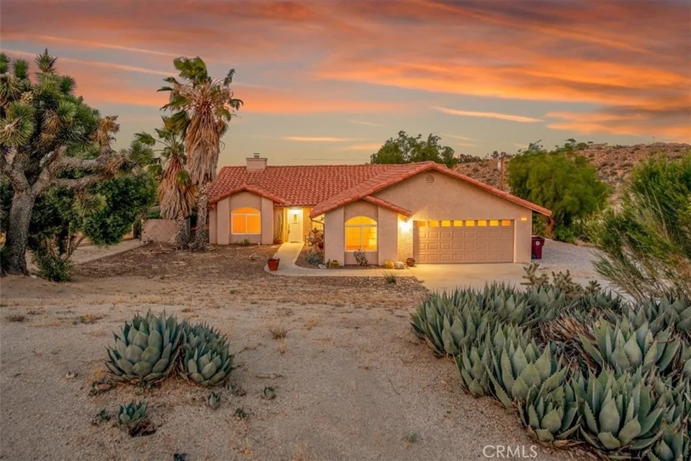 Unit for sale at 7655 Ventura, Yucca Valley, CA 92284