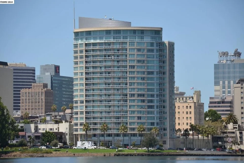 Unit for sale at 1 LAKESIDE DR, Oakland, CA 94612-4609