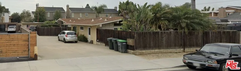 Unit for sale at 317 University Drive, Costa Mesa, CA 92627